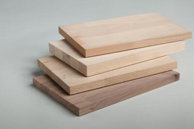 1-Schicht Laubholzplatten mit keilverzinkten Lamellen